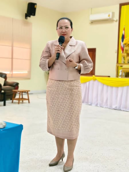 พช.อ.ดอนมดแดง: ร่วมโครงการประชุมเชิงปฏิบัติการพัฒนาศักยภาพบุคลากรด้านดิจิทัล และการใช้เทคโนโลยีสารสนเทศ เพื่อการขับเคลื่อนสู่องค์กรดิจิทัล