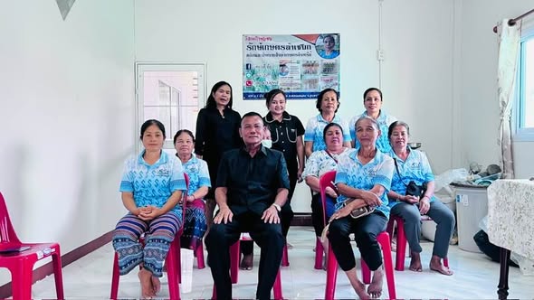 พช.อ.ดอนมดแดง : ร่วมโครงการส่งเสริมกระบวนการเครือข่ายองค์ความรู้ (Knowledge-Based OTOP : KBO) กิจกรรม การพัฒนาผลิตภัณฑ์ OTOP โดยเครือข่ายองค์ความรู้ 