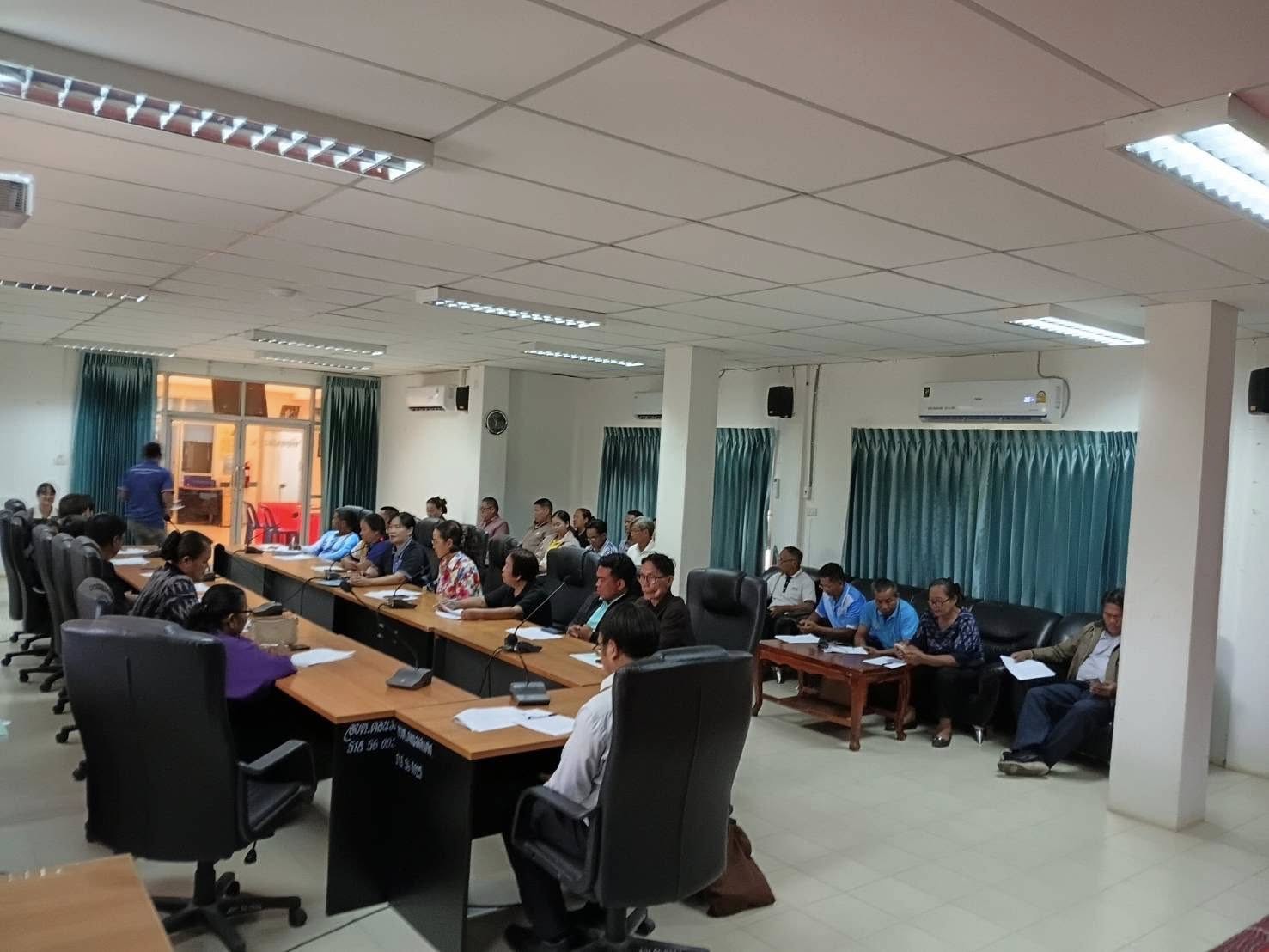 พช.อ.ดอนมดแดง : ร่วมประชุมพิจารณาร่างแผนพัฒนาท้องถิ่น (พ.ศ.2566-2570) ครั้งที่ 1/2569