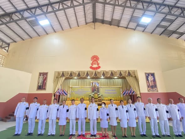 พช.อ.ดอนมดแดง :ร่วมกิจกรรมเนื่องในวันพระบาทสมเด็จพระพุทธยอดฟ้าจุฬาโลกมหาราช และวันที่ระลึกมหาจักรีบรมราชวงศ์